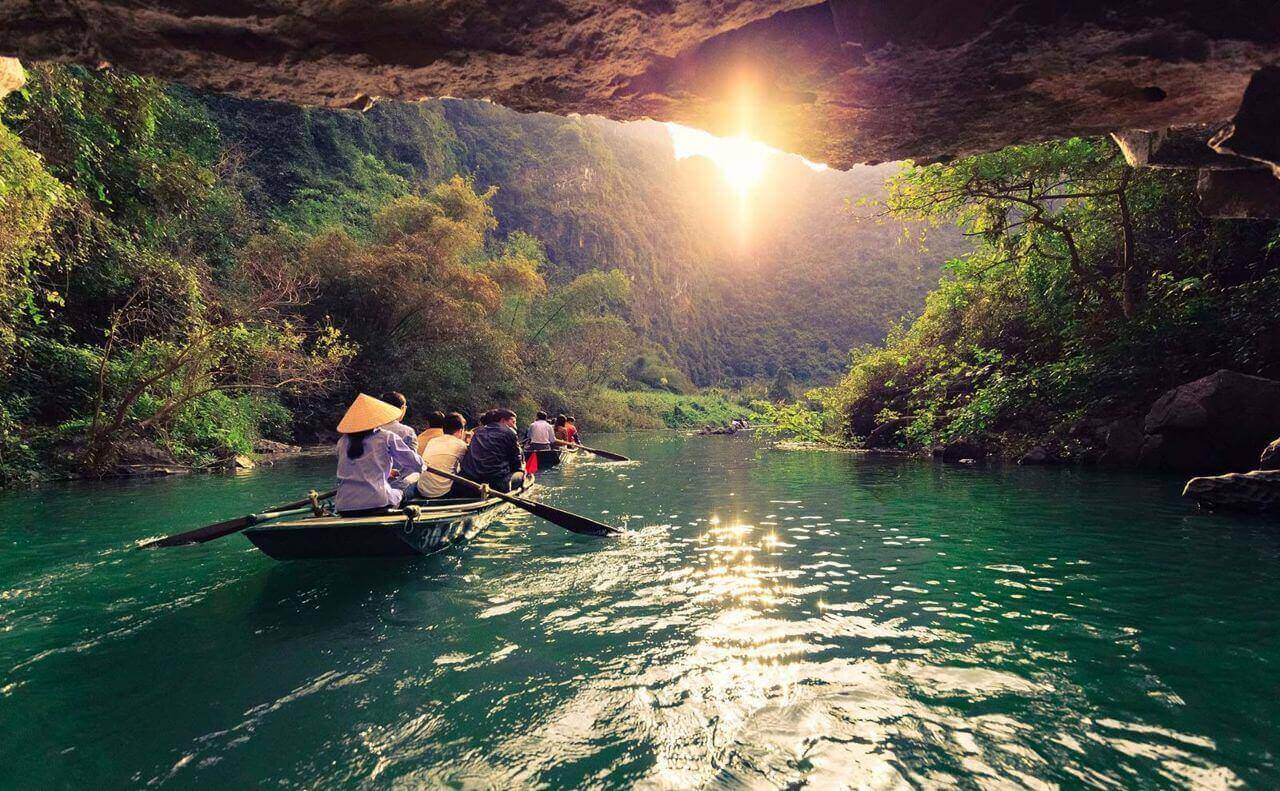 Khu du lịch sinh thái hang động tràng an 1