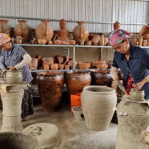 Làng gốm bàu trúc